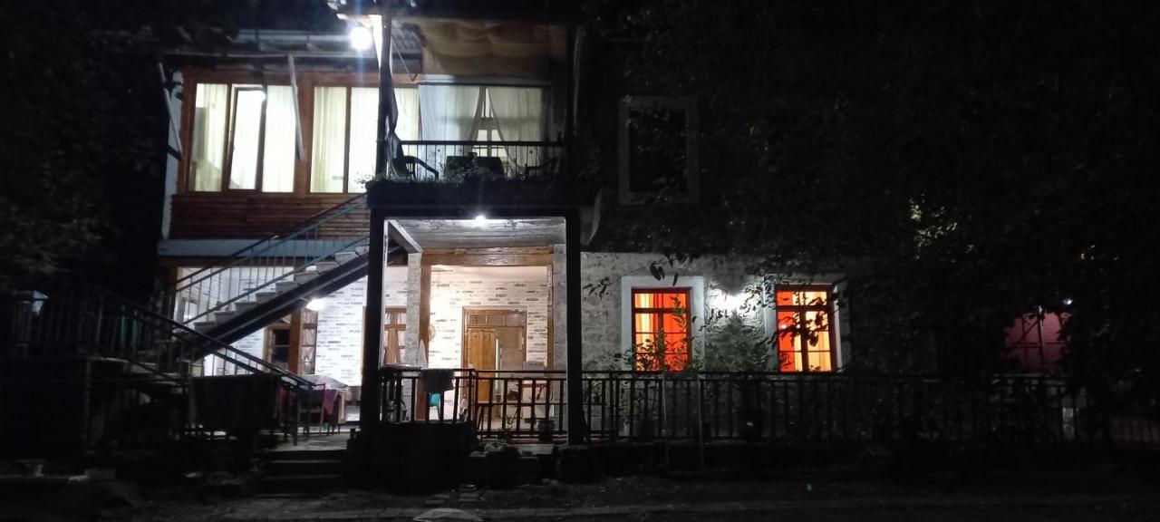 Alex B&B Kapan Zewnętrze zdjęcie