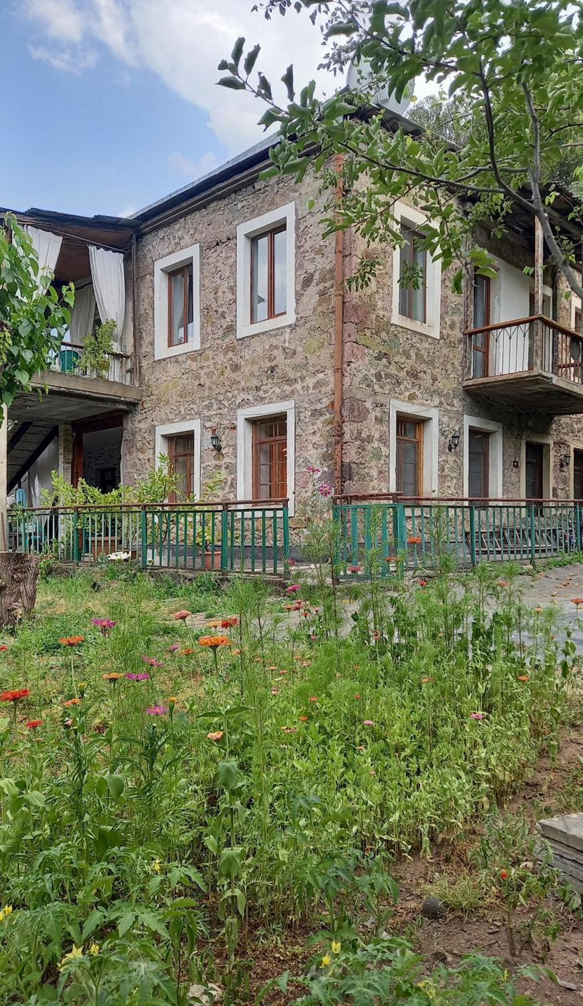 Alex B&B Kapan Zewnętrze zdjęcie